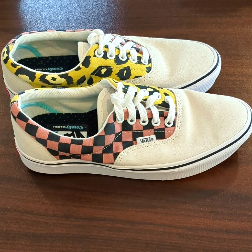 Vans ComfyCush Era shoes